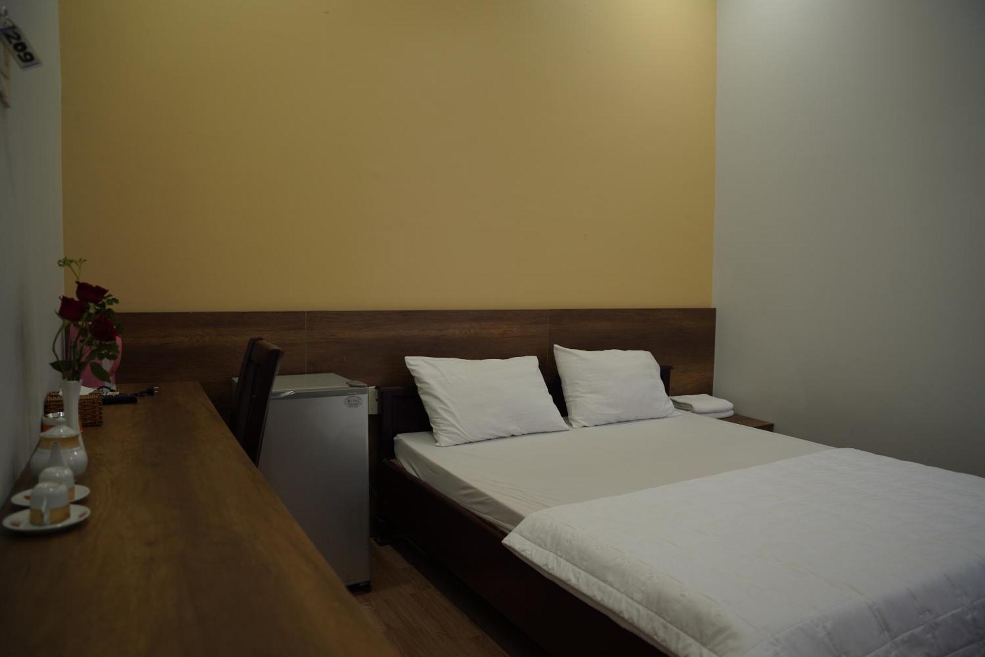 Hotel Khach San De Vuong Cao Lãnh Zewnętrze zdjęcie