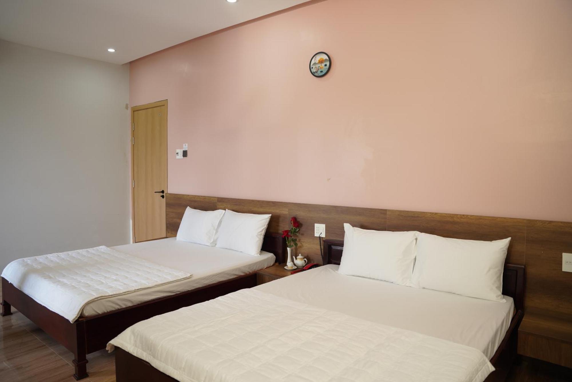 Hotel Khach San De Vuong Cao Lãnh Zewnętrze zdjęcie