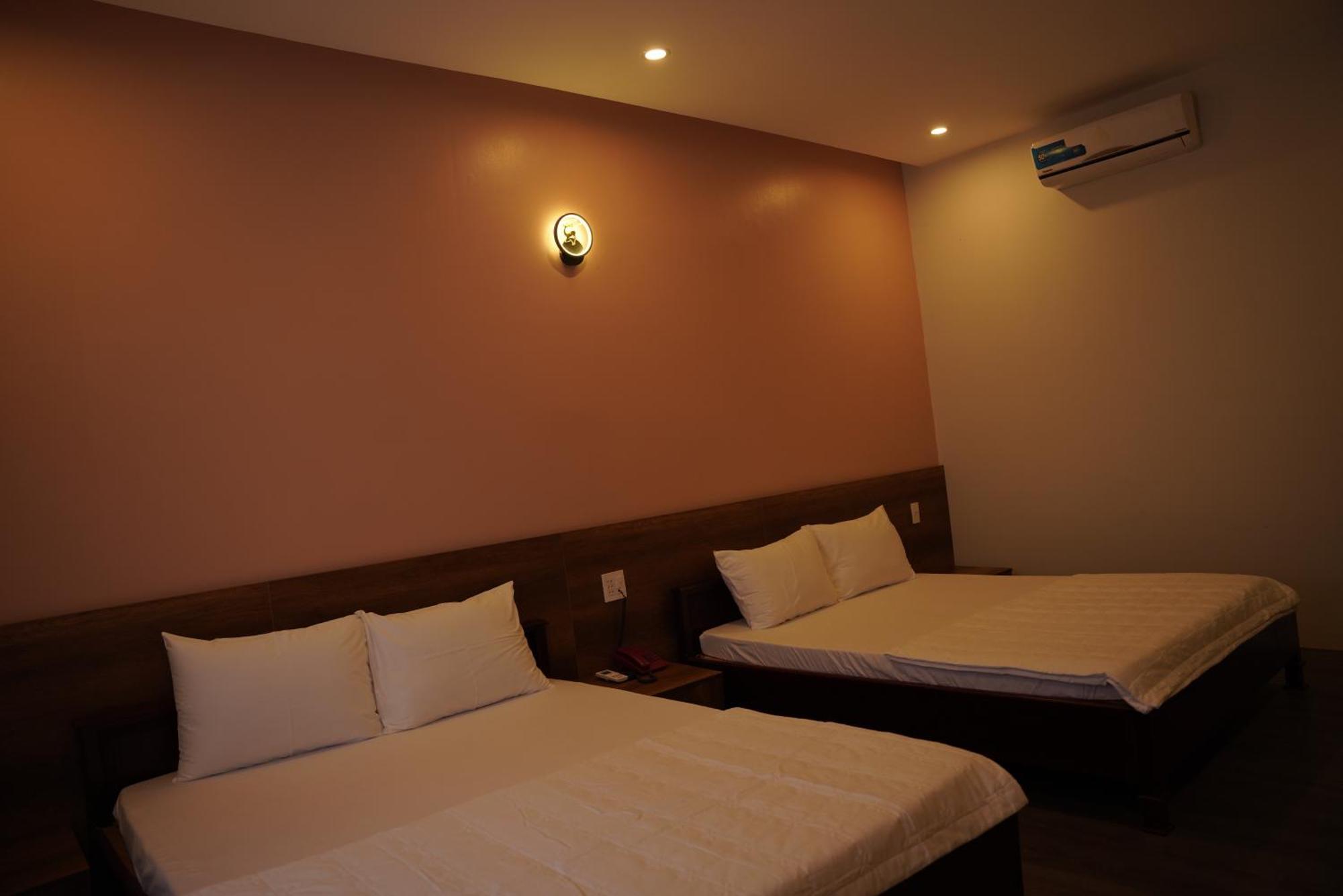 Hotel Khach San De Vuong Cao Lãnh Zewnętrze zdjęcie
