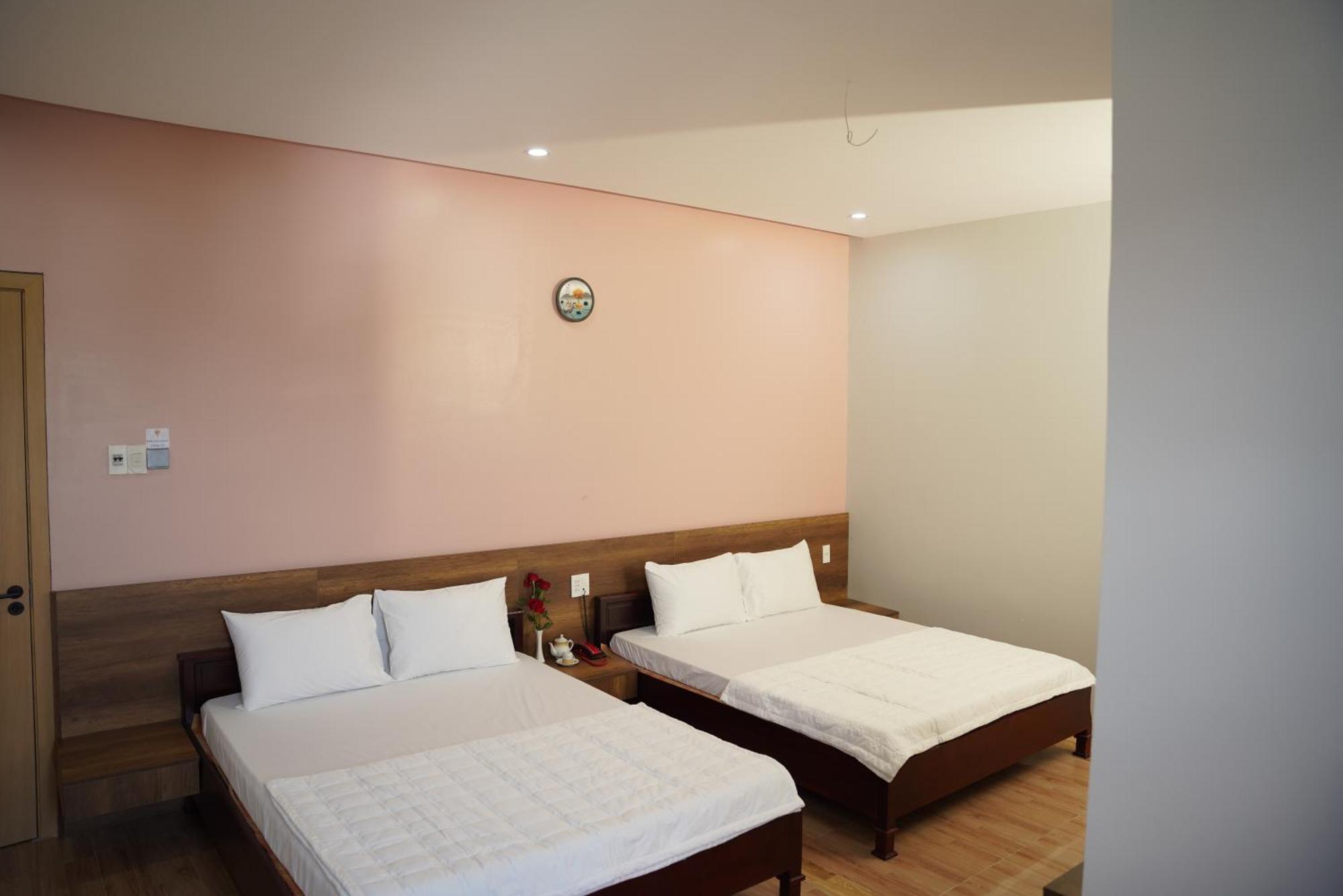 Hotel Khach San De Vuong Cao Lãnh Zewnętrze zdjęcie