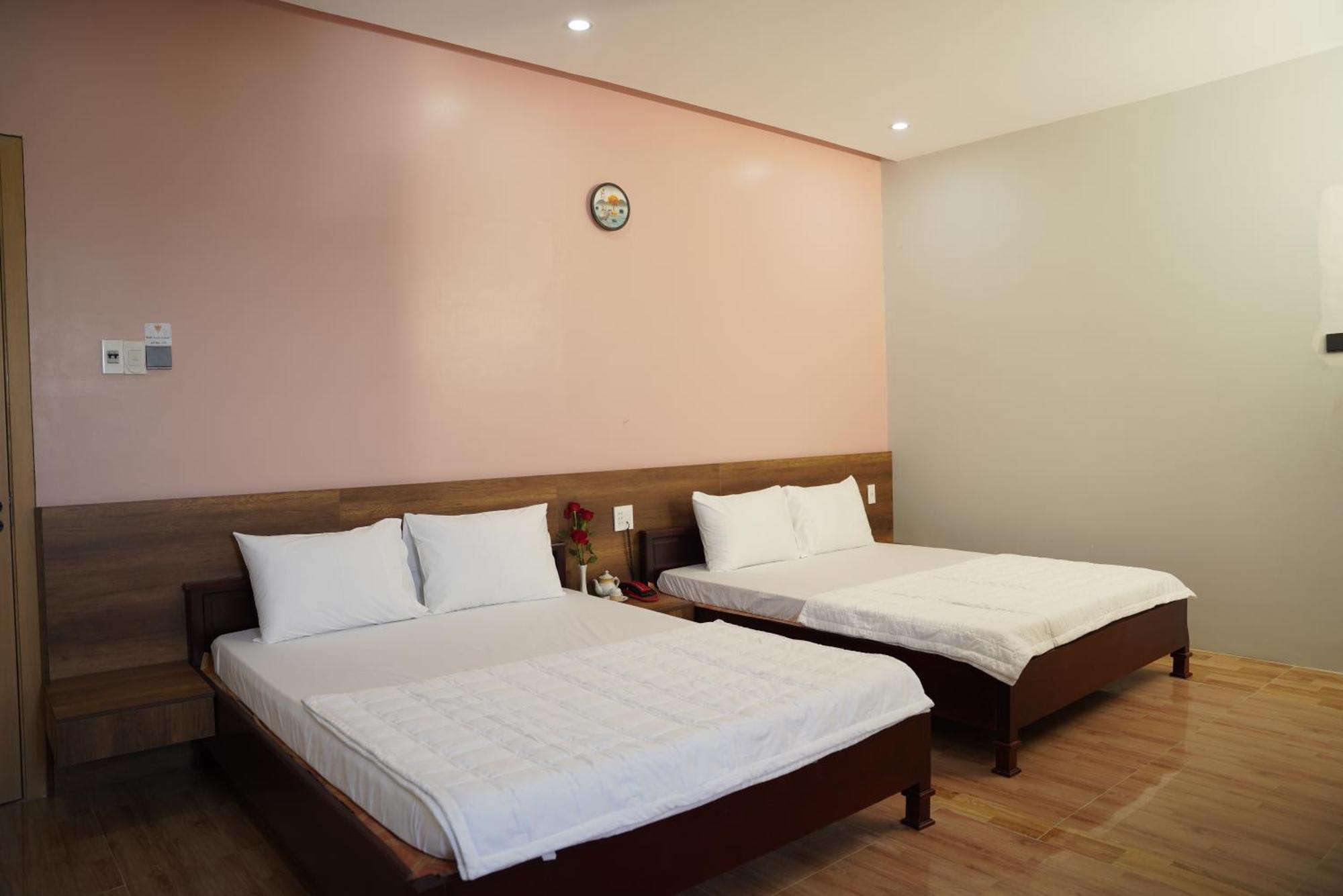 Hotel Khach San De Vuong Cao Lãnh Zewnętrze zdjęcie