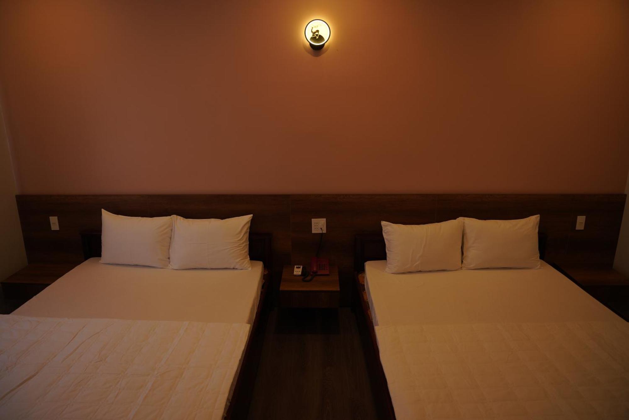 Hotel Khach San De Vuong Cao Lãnh Zewnętrze zdjęcie