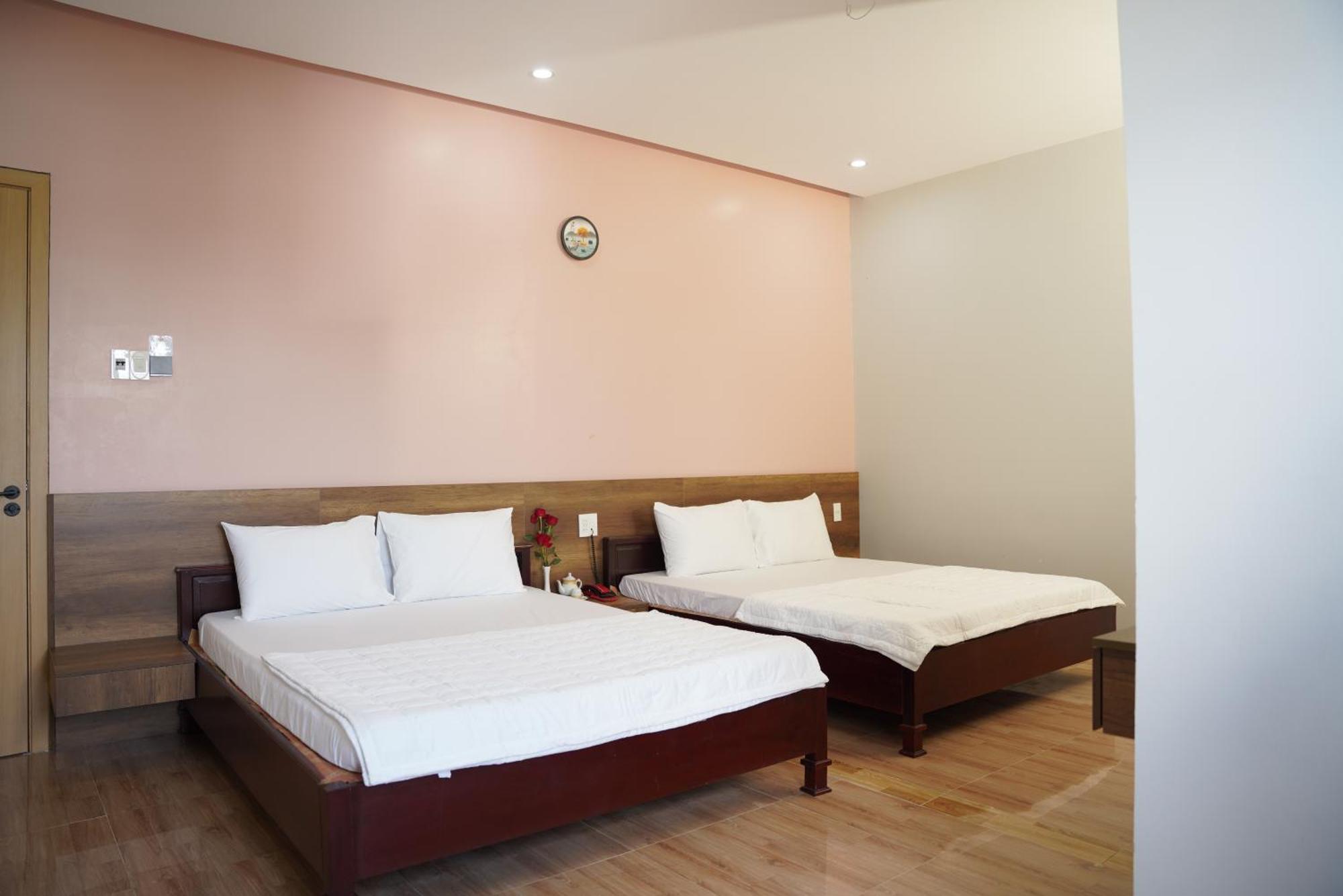 Hotel Khach San De Vuong Cao Lãnh Zewnętrze zdjęcie