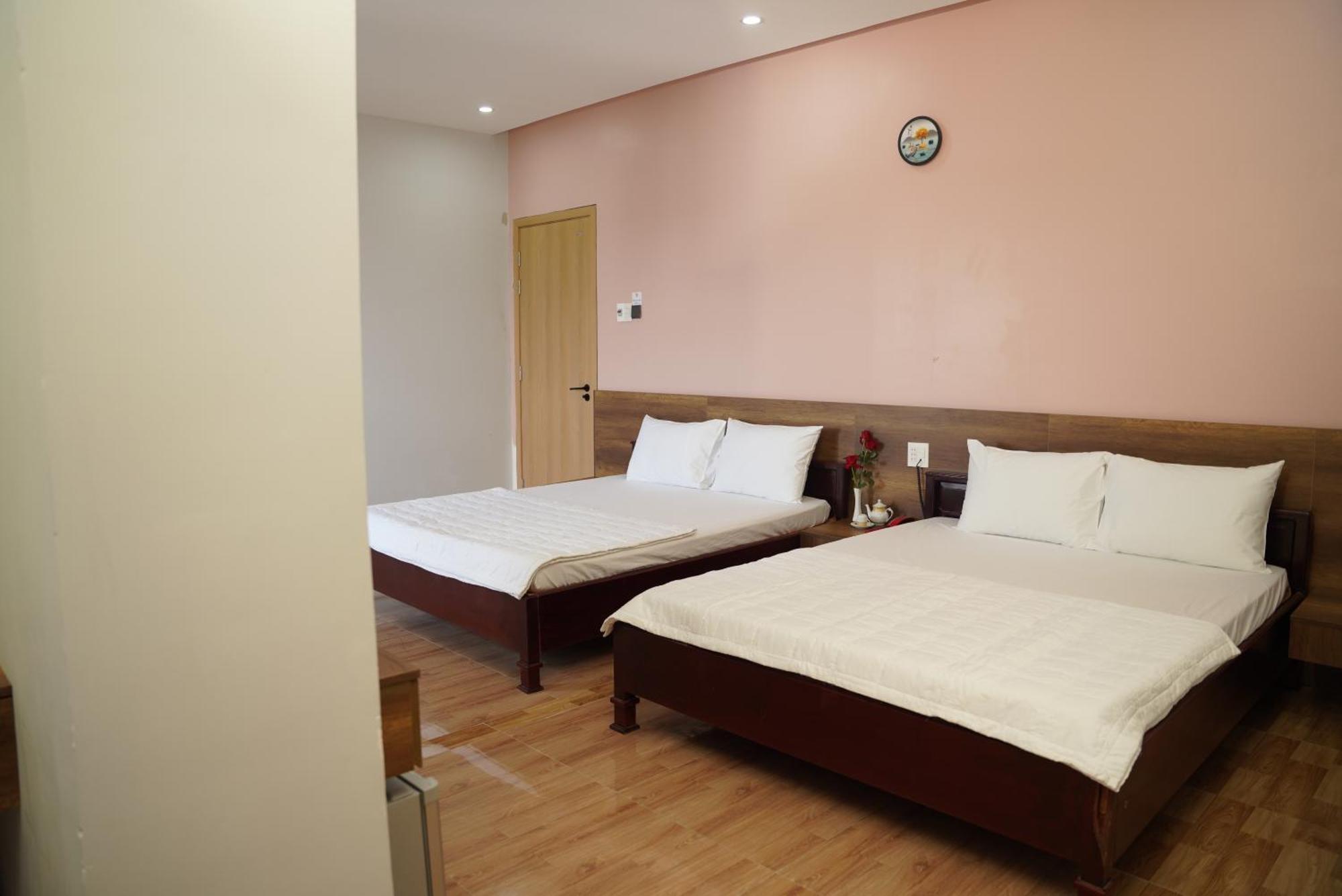 Hotel Khach San De Vuong Cao Lãnh Zewnętrze zdjęcie