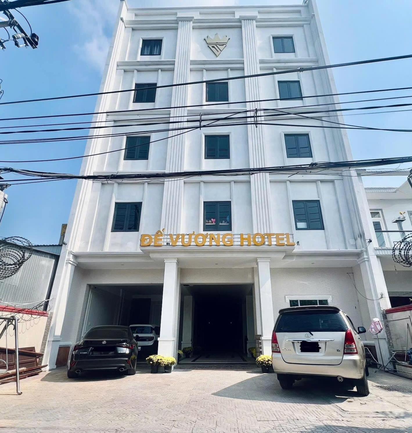 Hotel Khach San De Vuong Cao Lãnh Zewnętrze zdjęcie