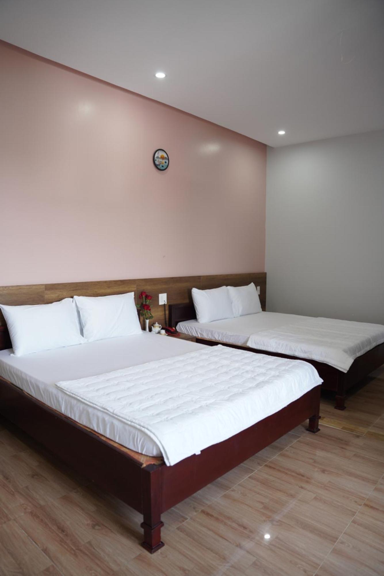 Hotel Khach San De Vuong Cao Lãnh Zewnętrze zdjęcie